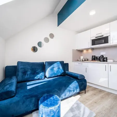 Family Flat With Foosball & Netflix In Old Town