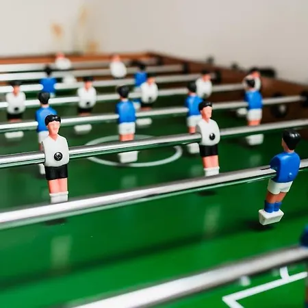 Family Flat With Foosball & Netflix In Old Town * Praga